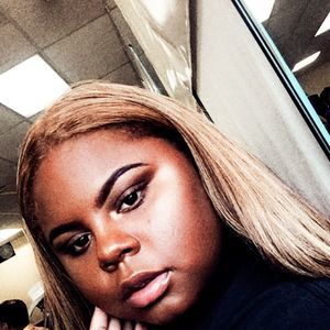 Meet your Posher, Jaeci